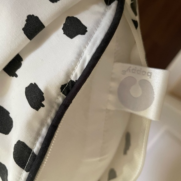 Boppy X Pottery Barn Pillow - Picture 3 of 4